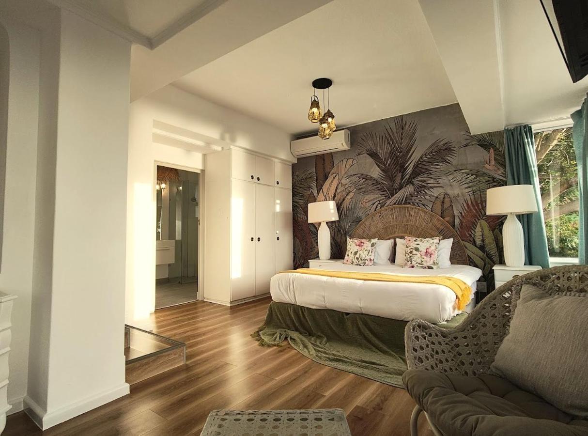 Sun&Sand Camps Bay Cape Town Exterior photo