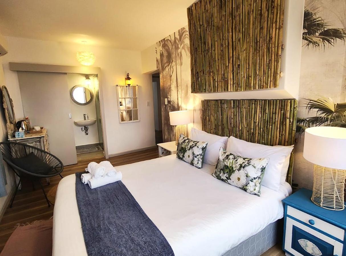 Sun&Sand Camps Bay Cape Town Exterior photo