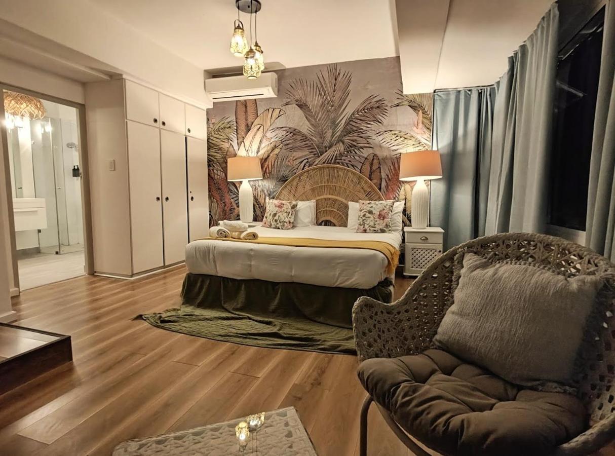 Sun&Sand Camps Bay Cape Town Exterior photo