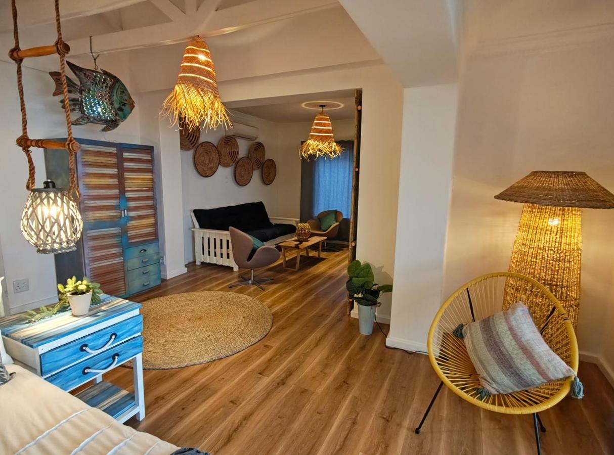 Sun&Sand Camps Bay Cape Town Exterior photo