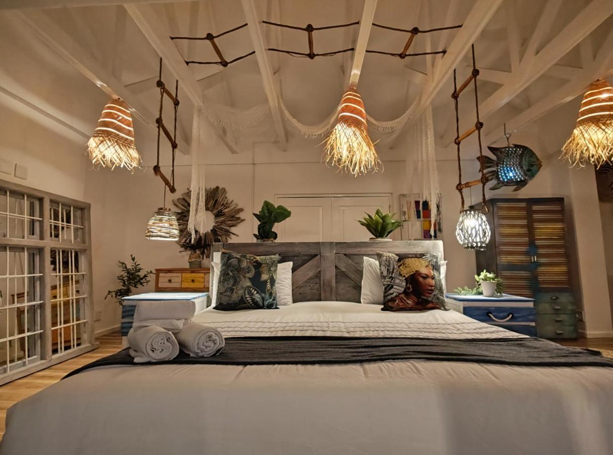 Sun&Sand Camps Bay Cape Town Exterior photo