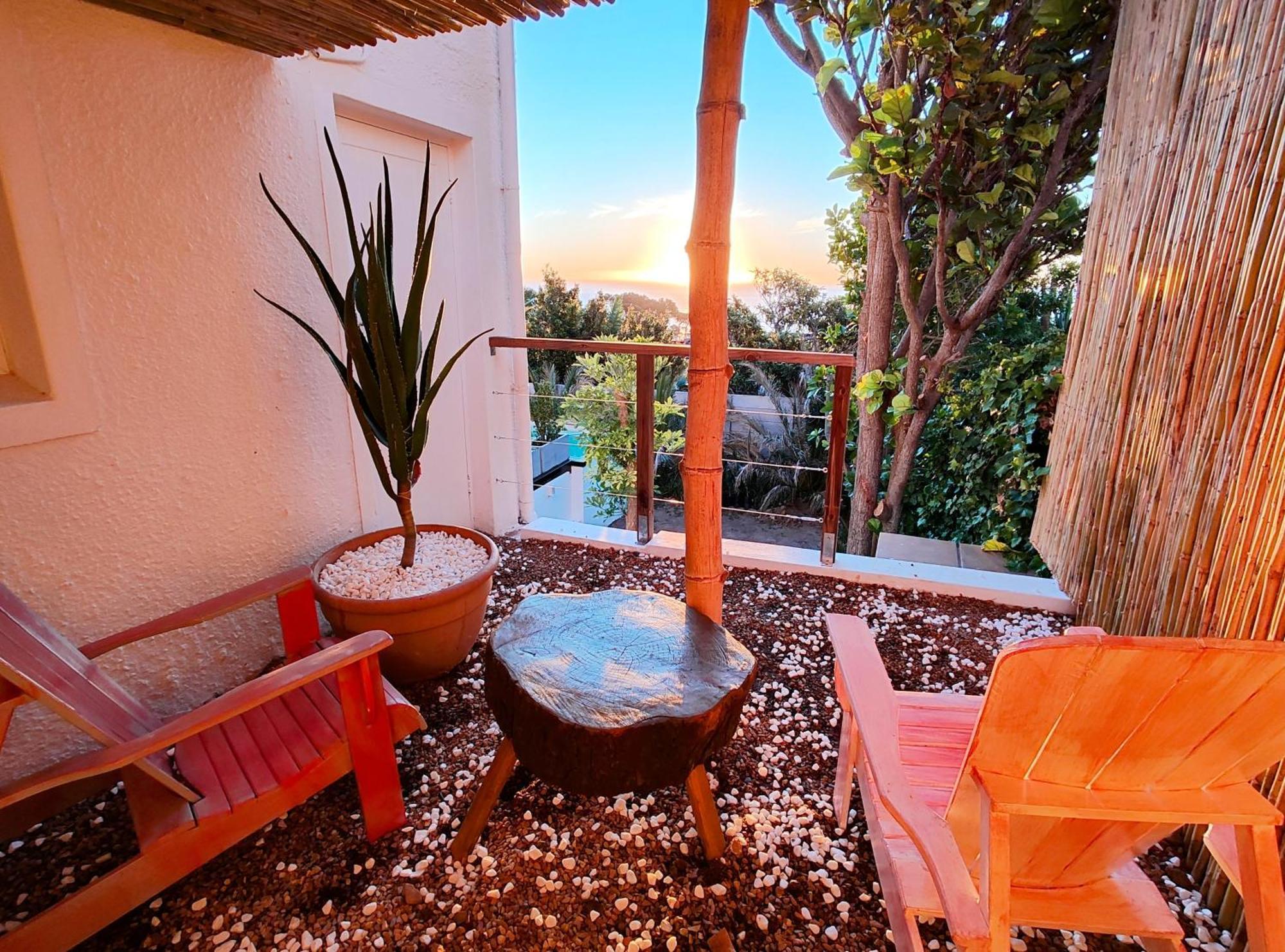 Sun&Sand Camps Bay Cape Town Exterior photo